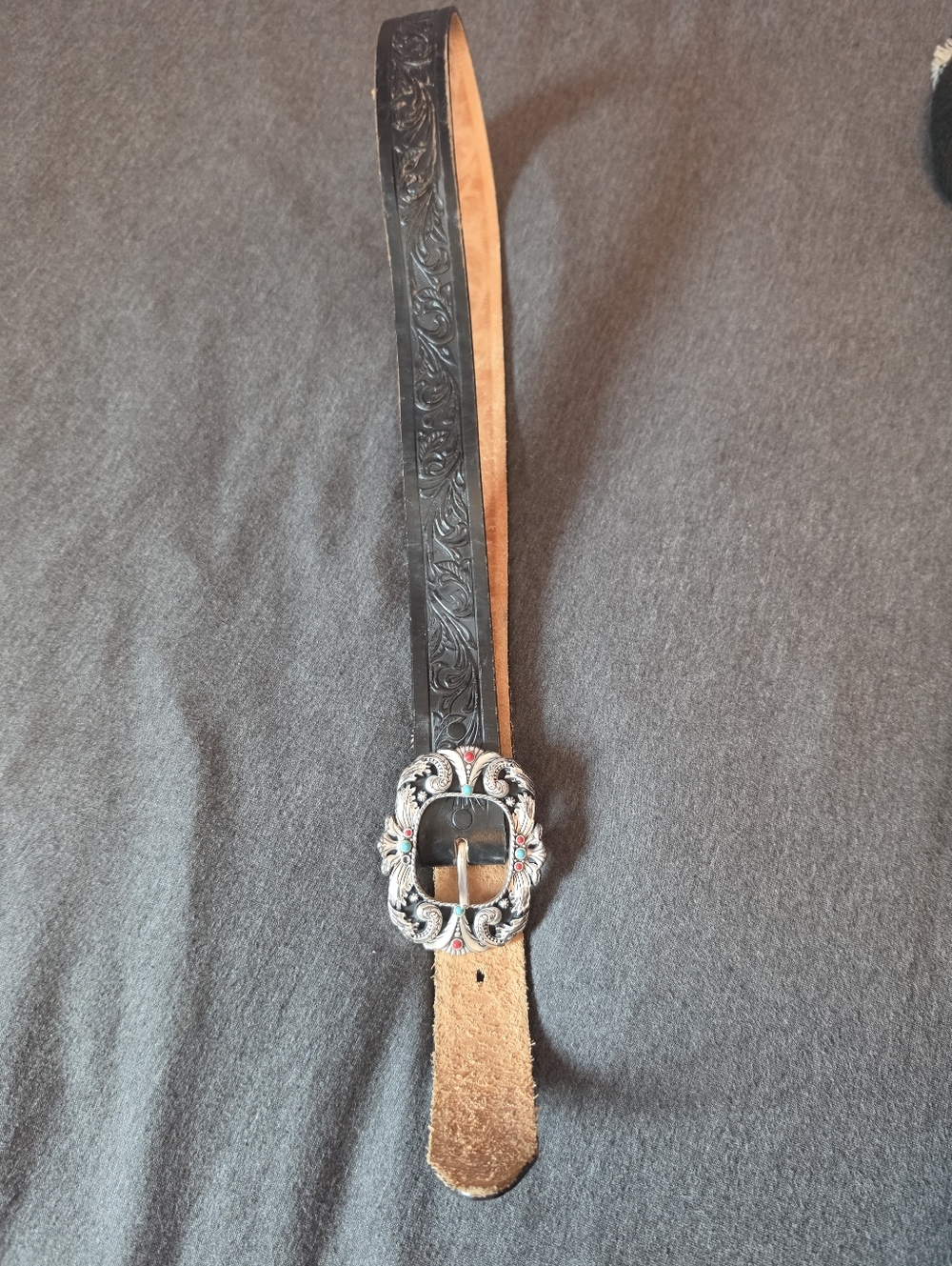 Cowgirl Black Belt With Silver Filigree Buckle And Tooled Leather - Picture 2 of 6